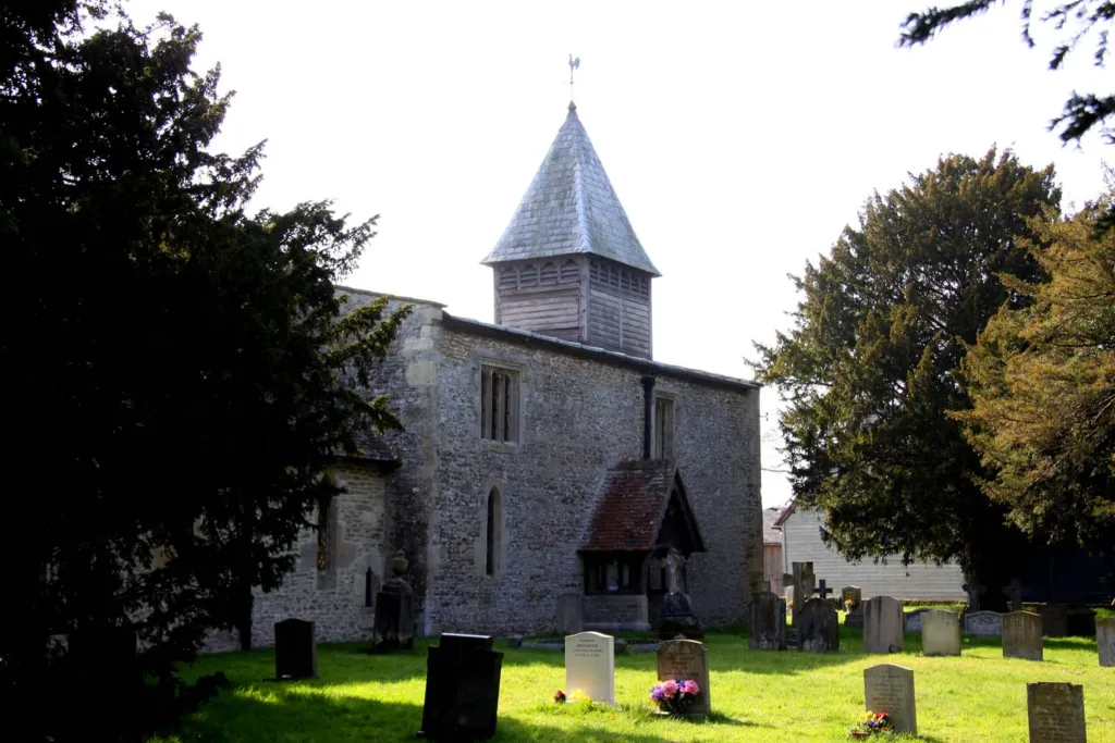 St Mary the Virgin Church and churchyard, Lyford